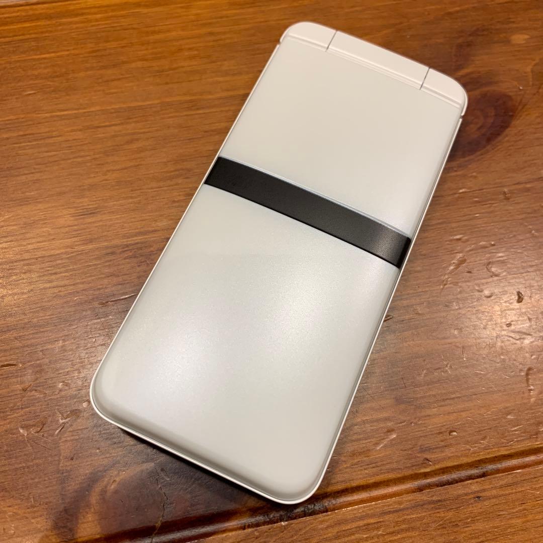 KY-42C ホワイト DIGNO docomo ドコモ 携帯電話本体