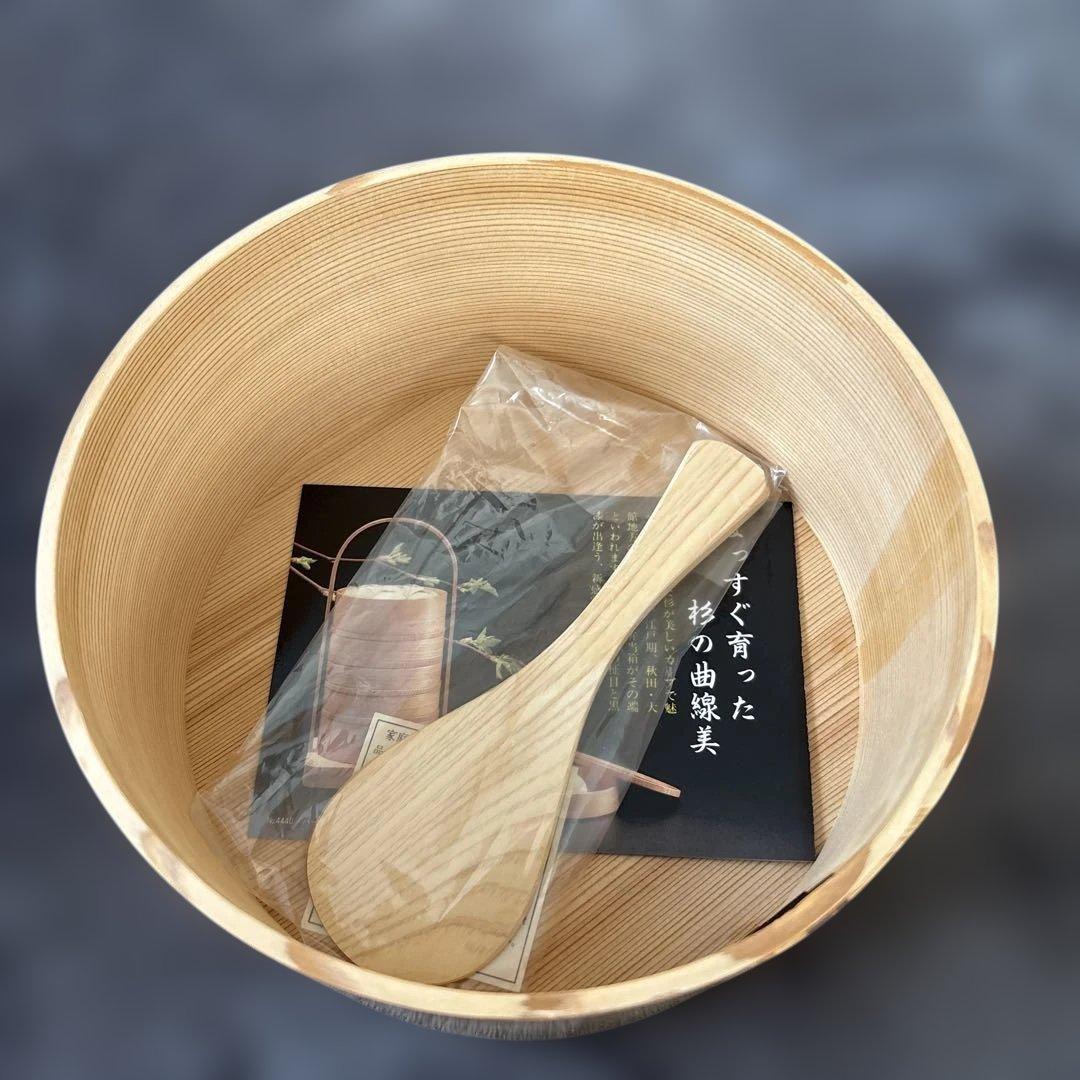 曲げわっぱおひつ　しゃもじ付き