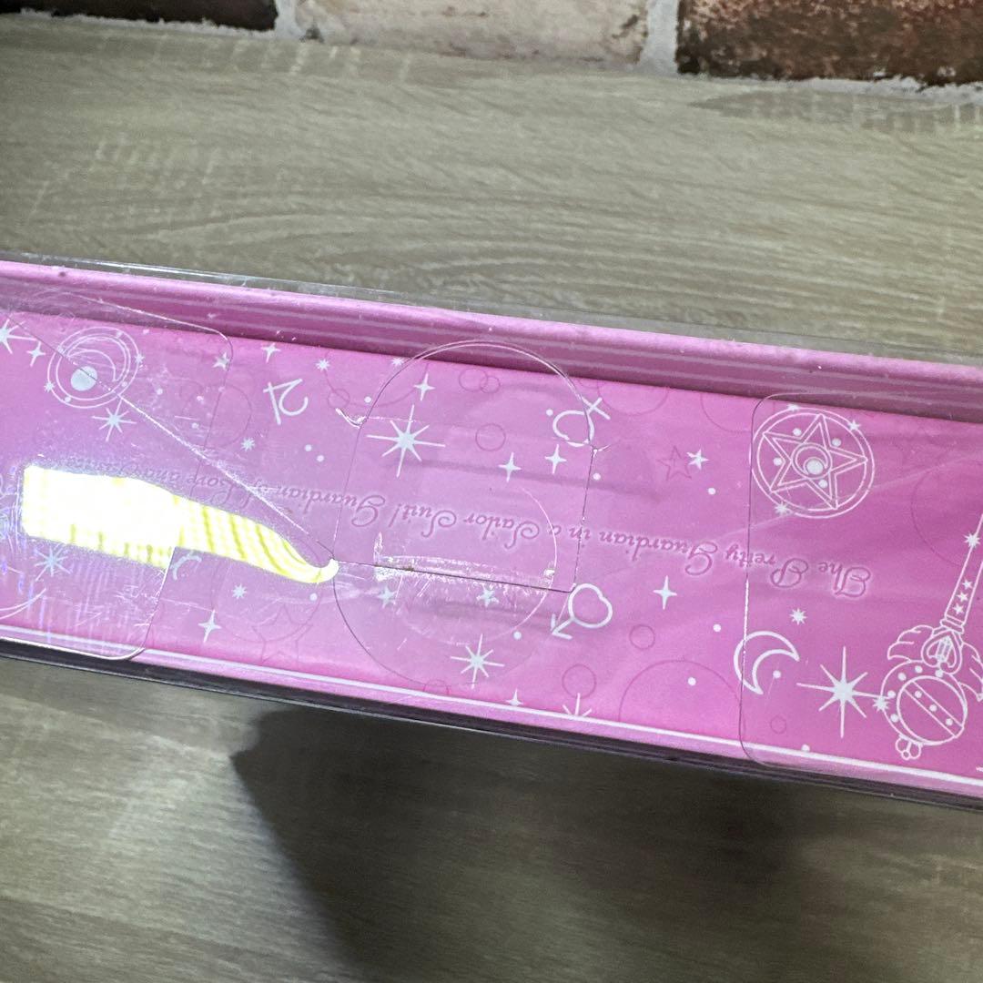 未開封　美少女戦士セーラームーン コンパクトステレオヘッドフォン　変身ブローチ