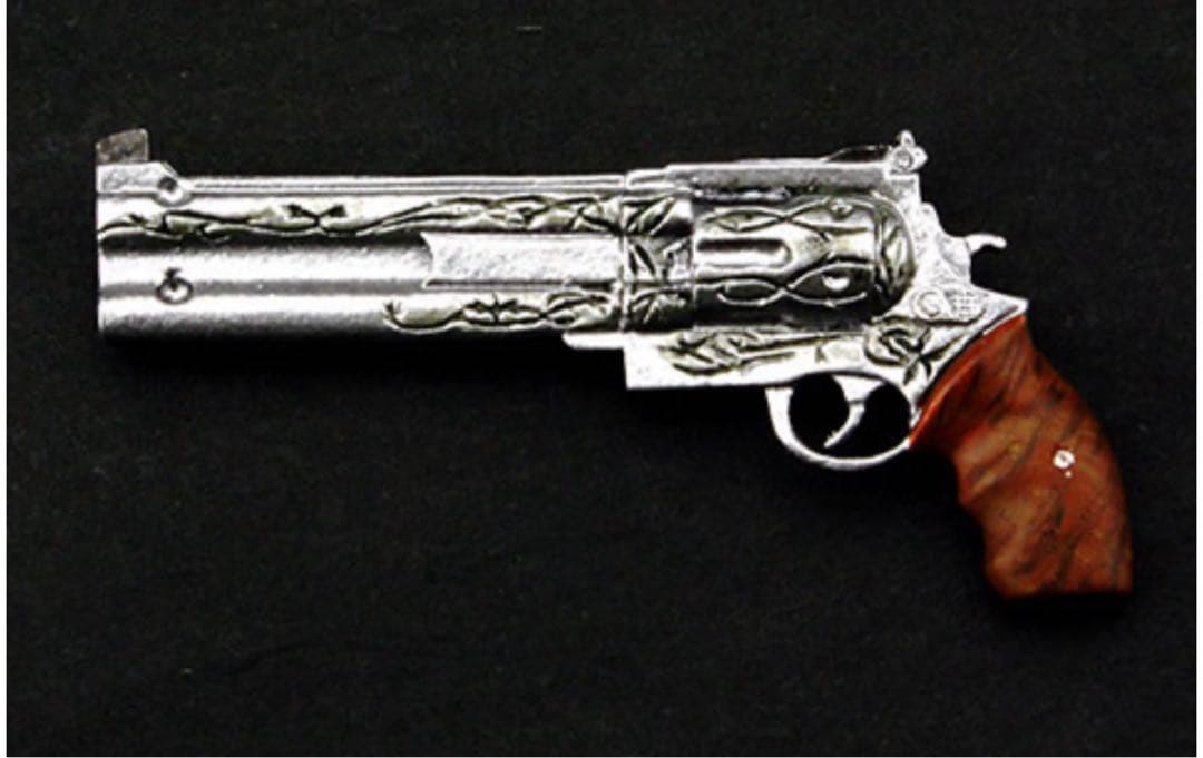 【未開封】デビルメイクライ4 ネロ　初回特典付　イージーホビー