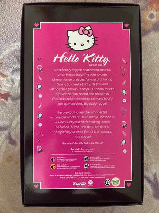 激レア　Barbie ピンクラベル ハローキティ コラボ バービー ドール 人形