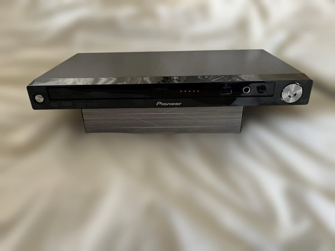 【中古】「非常に良い」Pioneer DVDプレーヤー DＶ-120K-K
