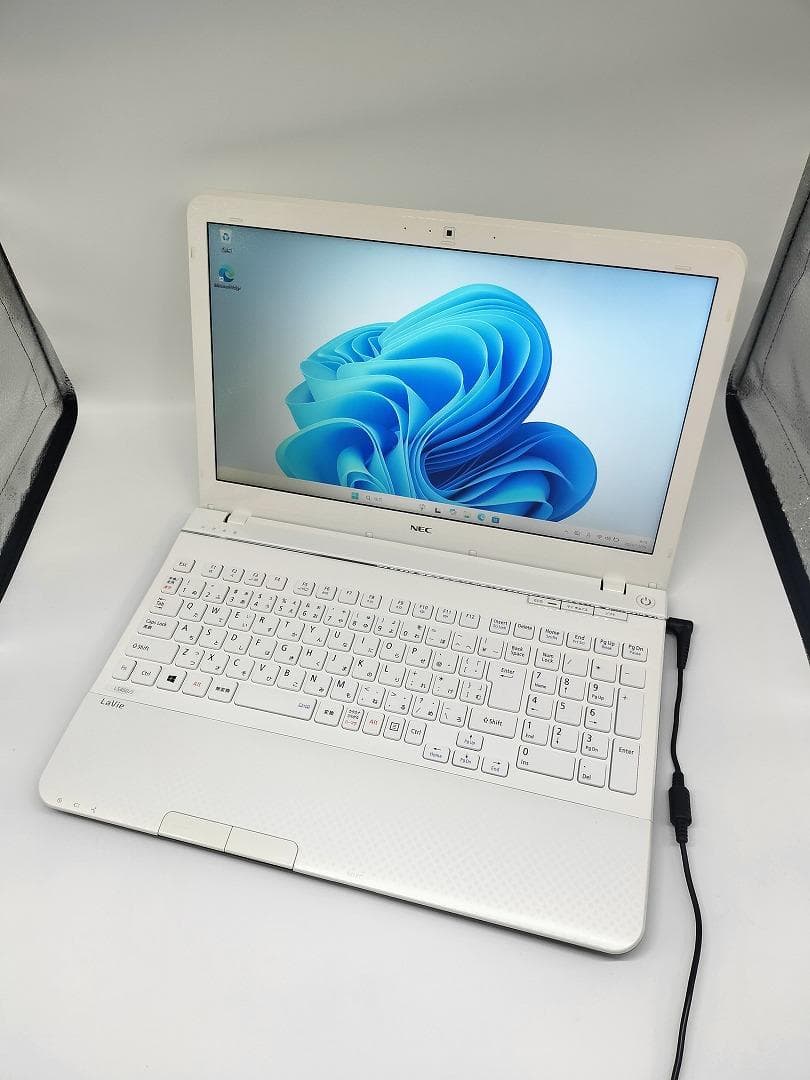 【NEC】爆速Corei7/新品SSD128GB 15.6 ノートパソコン B3