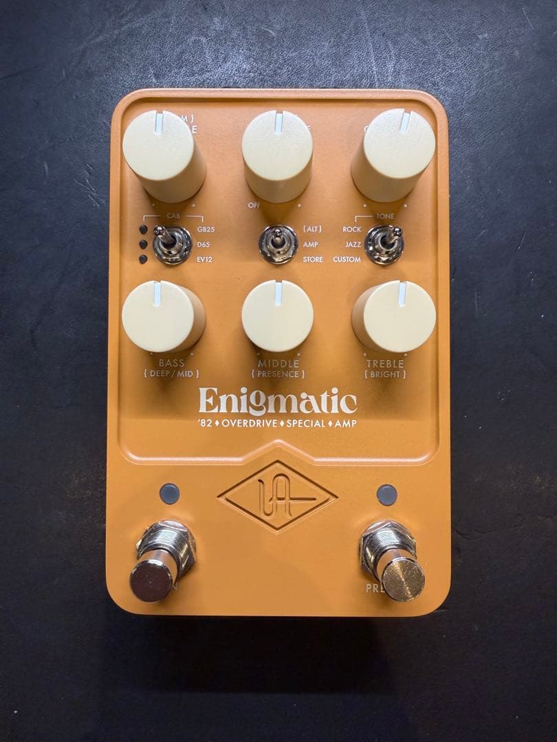ギター Universal Audio Enigmatic