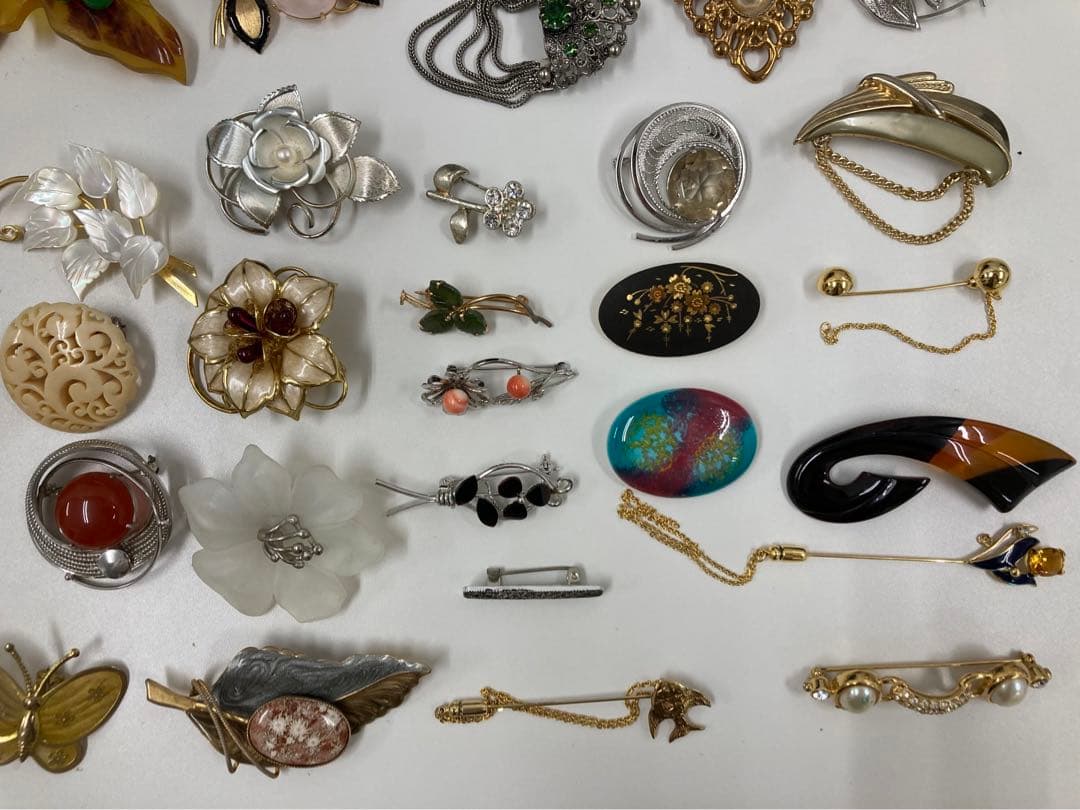 レディース　アクセサリー　プローチ　真珠　宝石　プローチ71点まとめ売り