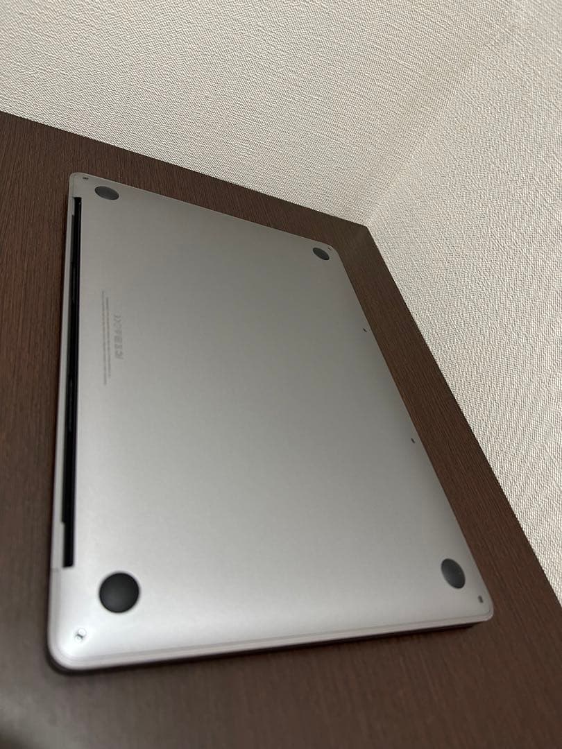 美品 MacBook Pro 16GB / SSD 256GB / オフィス付き