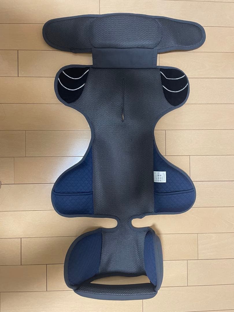 Aprica　フラディアグロウ ISOFIX 360° セーフティ　シリーズ