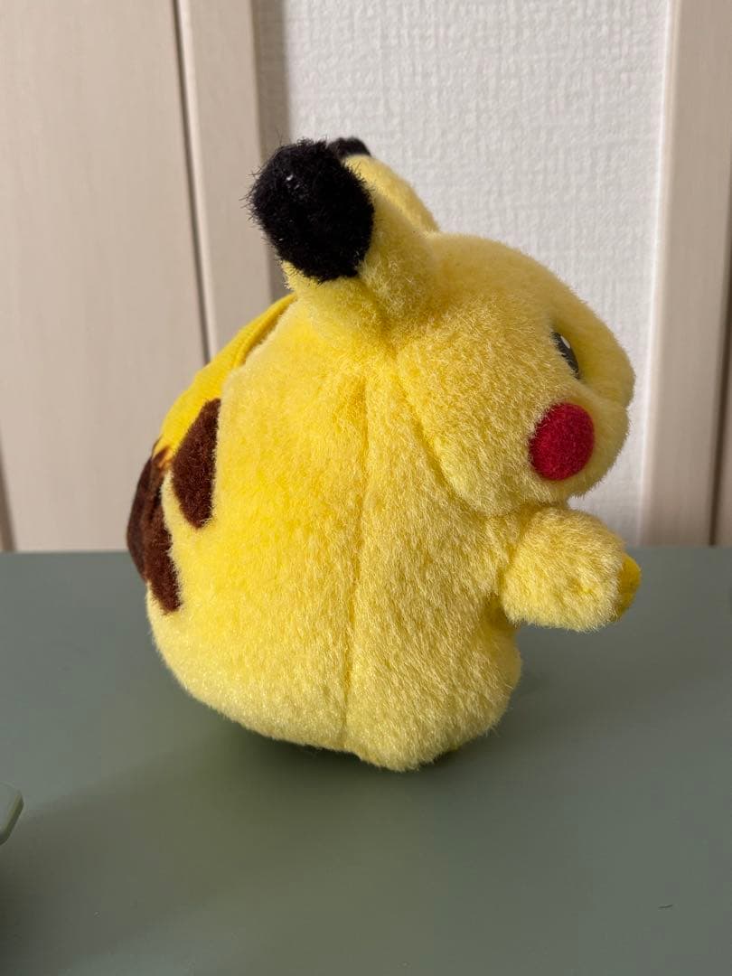 に*ぴ様 ピカチュウ　ぬいぐるみ　初期　TOMY
