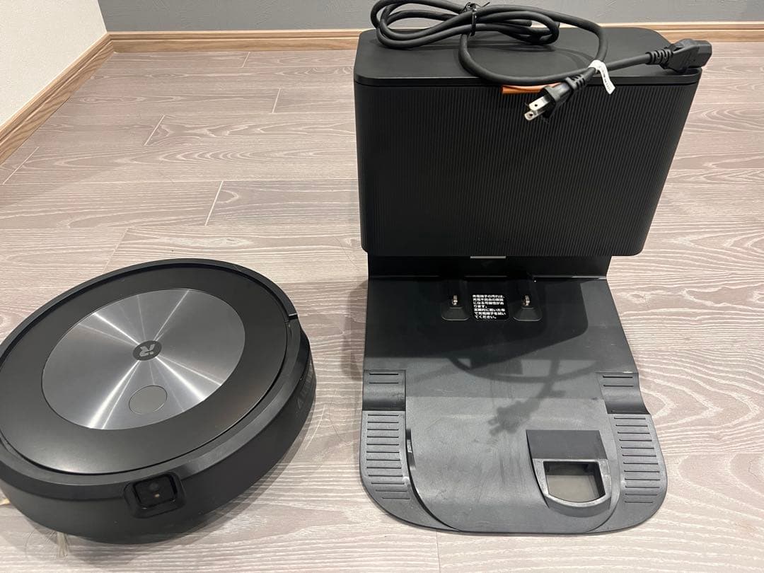 iRobot ルンバ j7+ ゴミ収集ドック付 Wi-Fi対応 クリーンベース