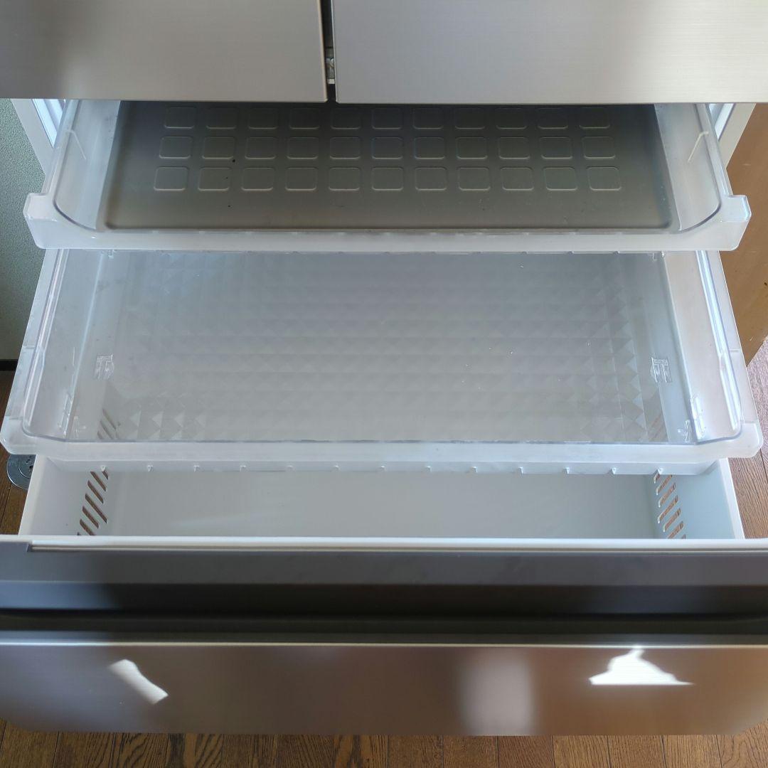 日立 冷蔵庫 617L フレンチドア R-HWC62T