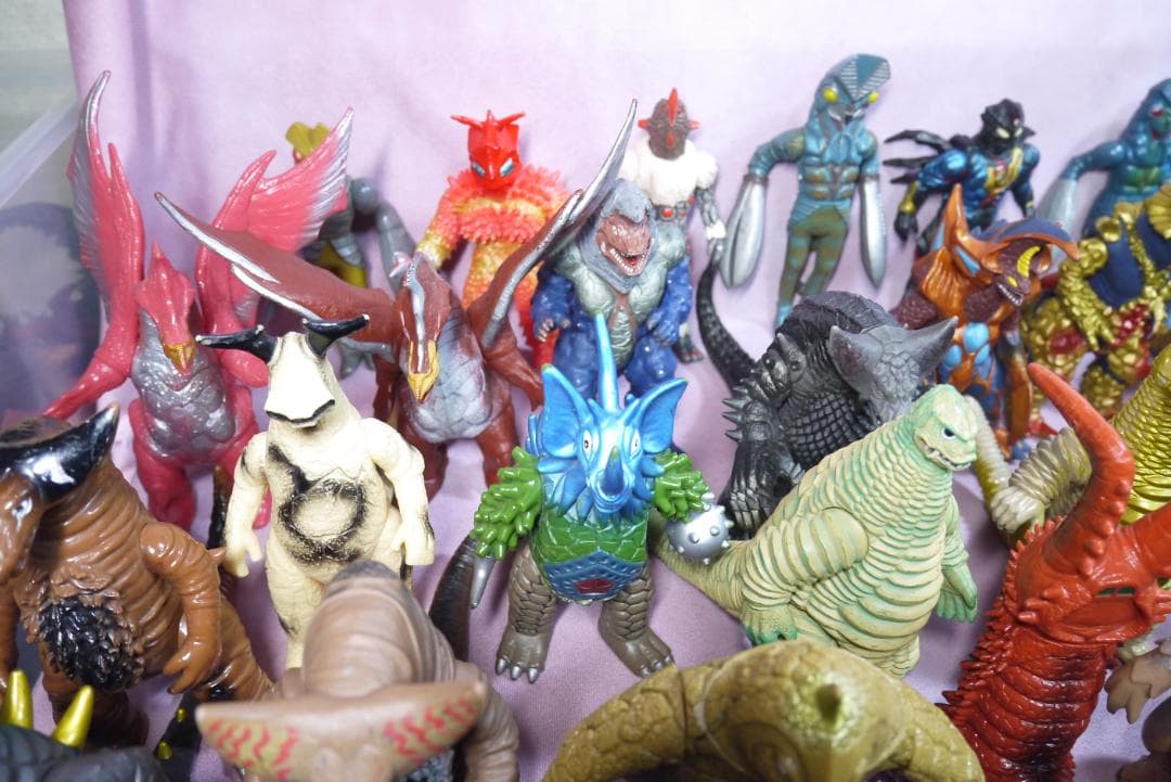 【専用】ウルトラ怪獣シリーズ　怪獣　ソフビ　84体セット