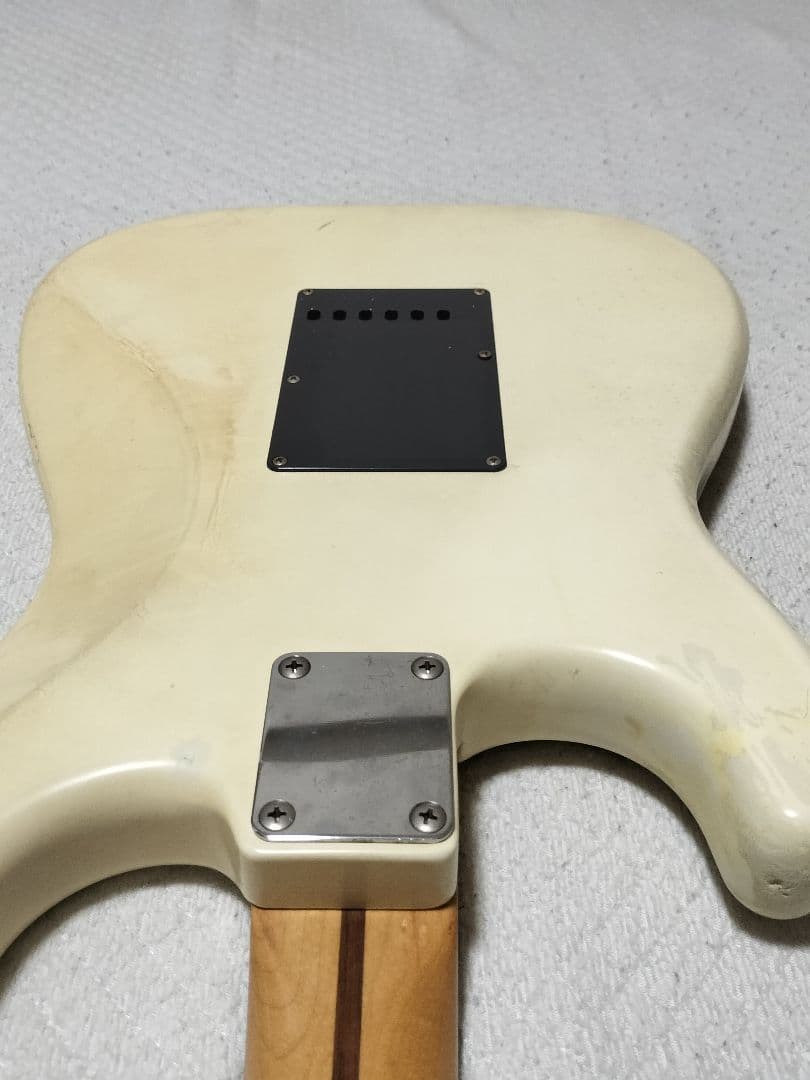 Squire by Fender 日本製 ストラトキャスター Qシリアル