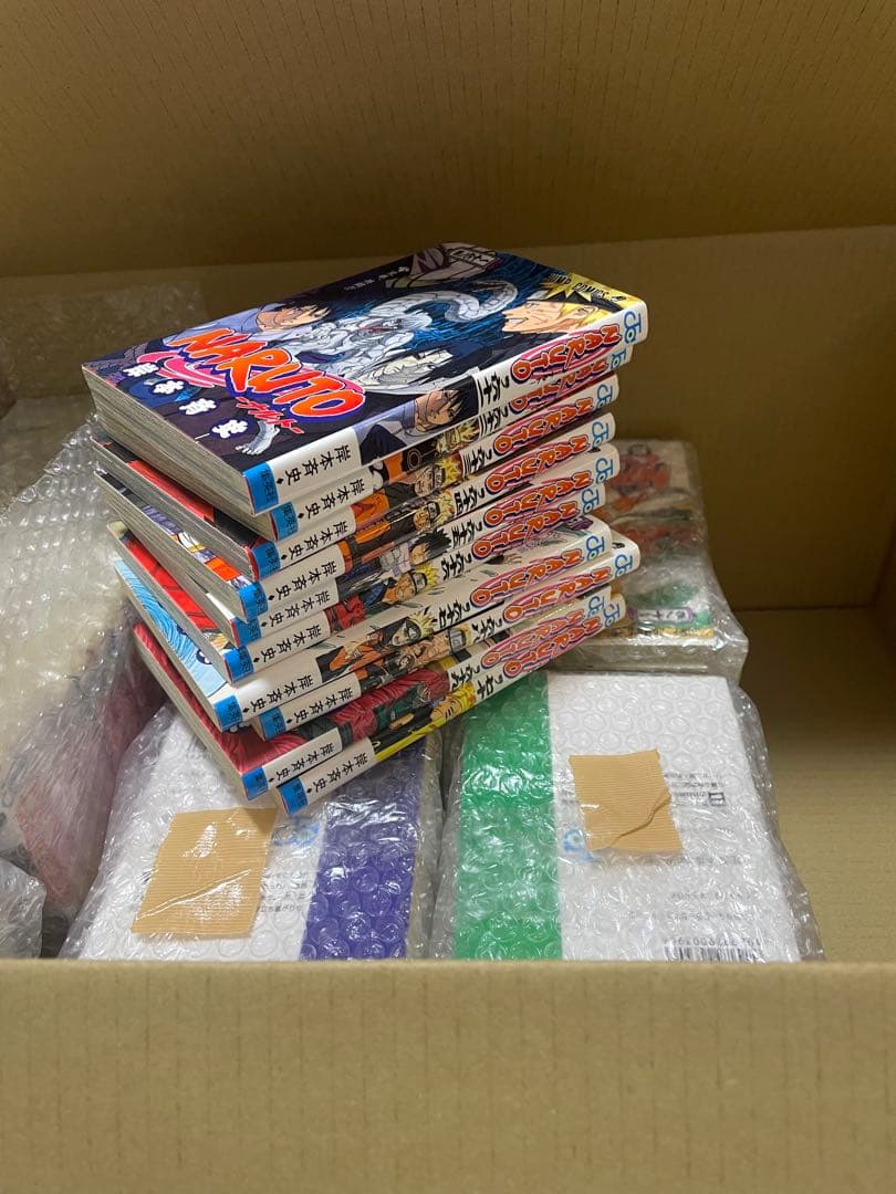 NARUTO 1-72巻、BLEACH 1-48巻【11巻無】119巻　まとめ売