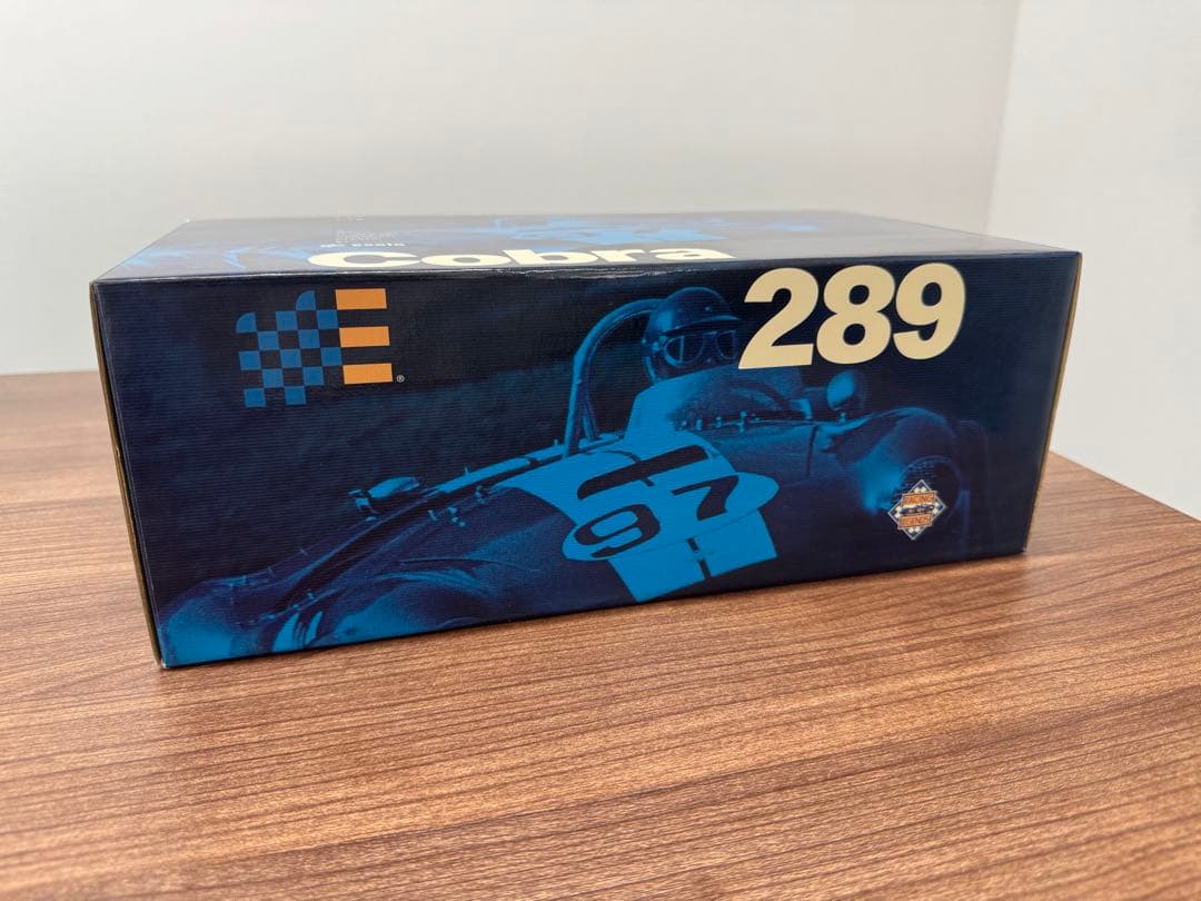 コブラ 289 ミニカー 青