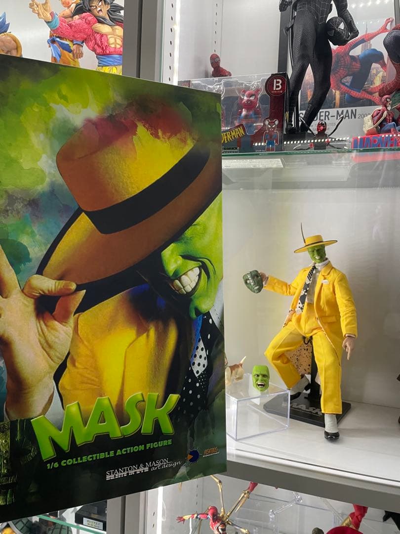 MASK マスク　1/6 コレクティブルアクションフィギュア