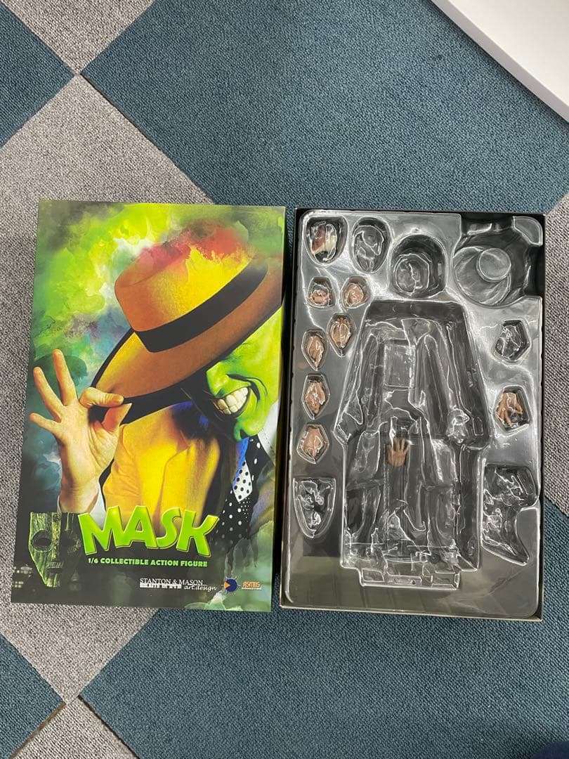 MASK マスク　1/6 コレクティブルアクションフィギュア