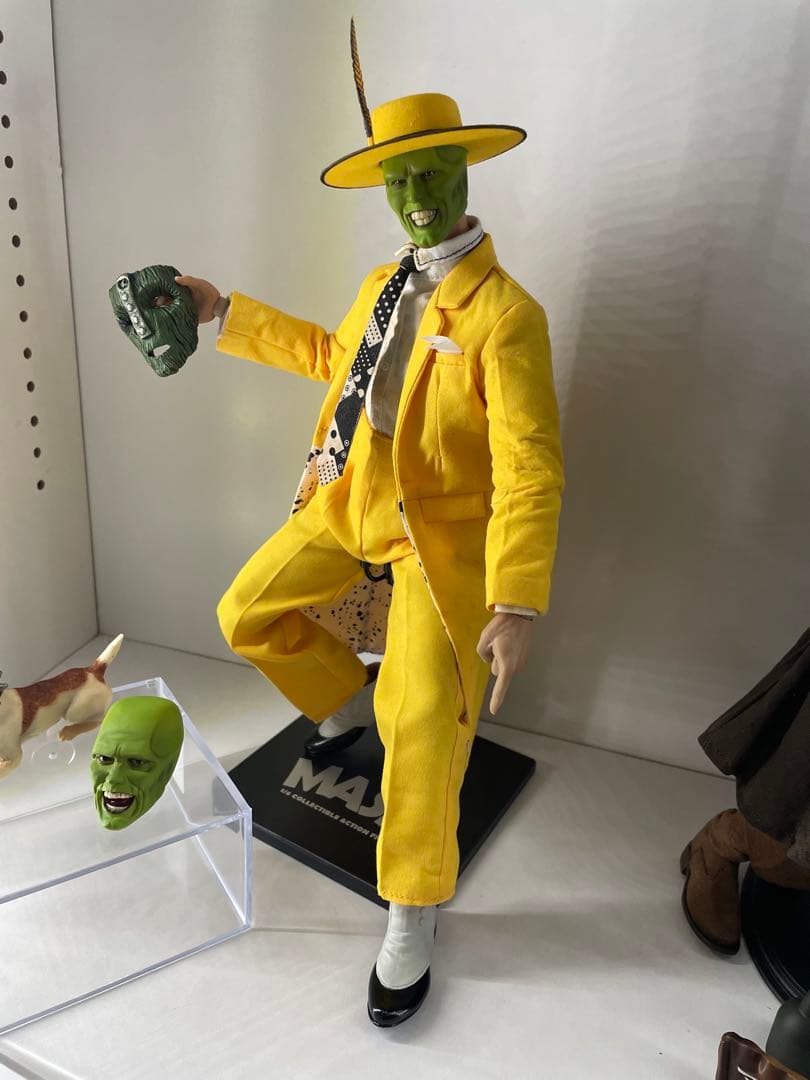 MASK マスク　1/6 コレクティブルアクションフィギュア