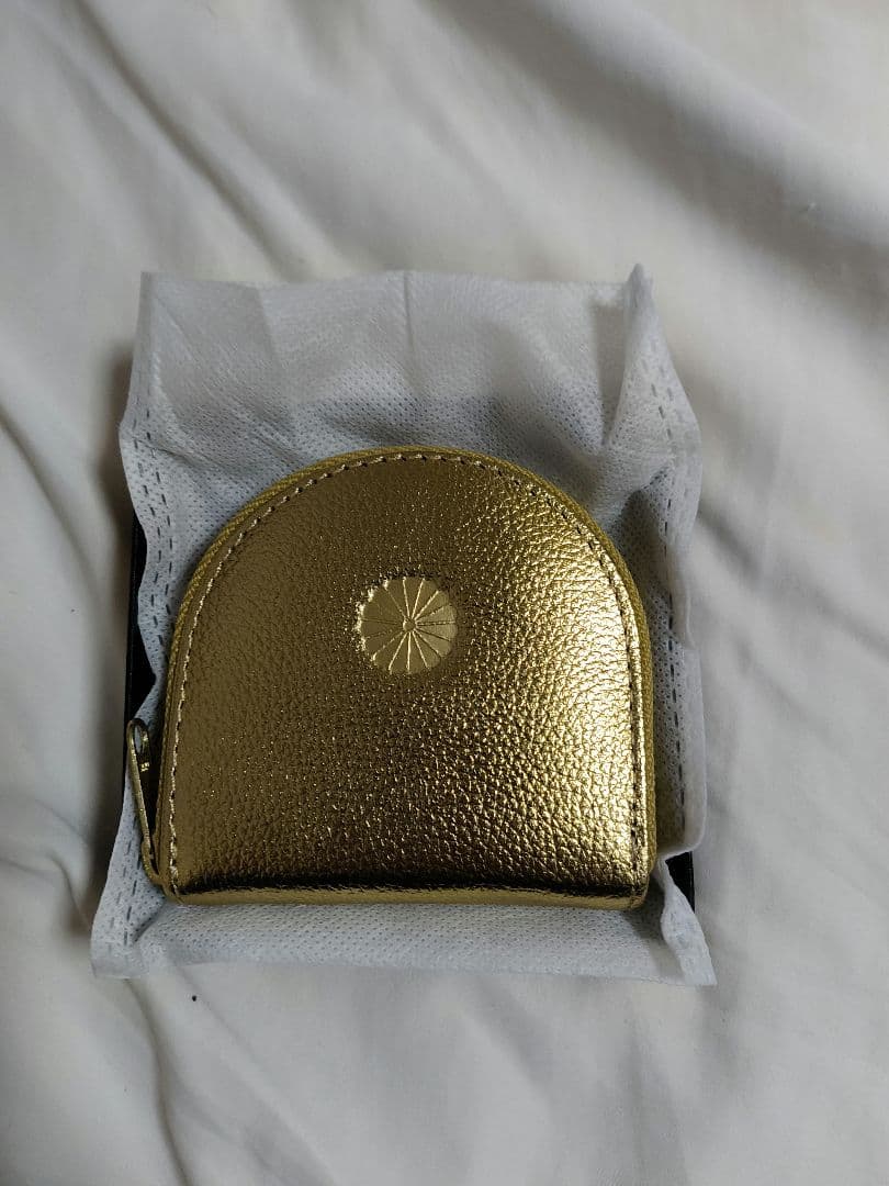 皇居限定 菊の御紋入り馬蹄型 　ケース 財布 小銭入れ 牛革 ゴ