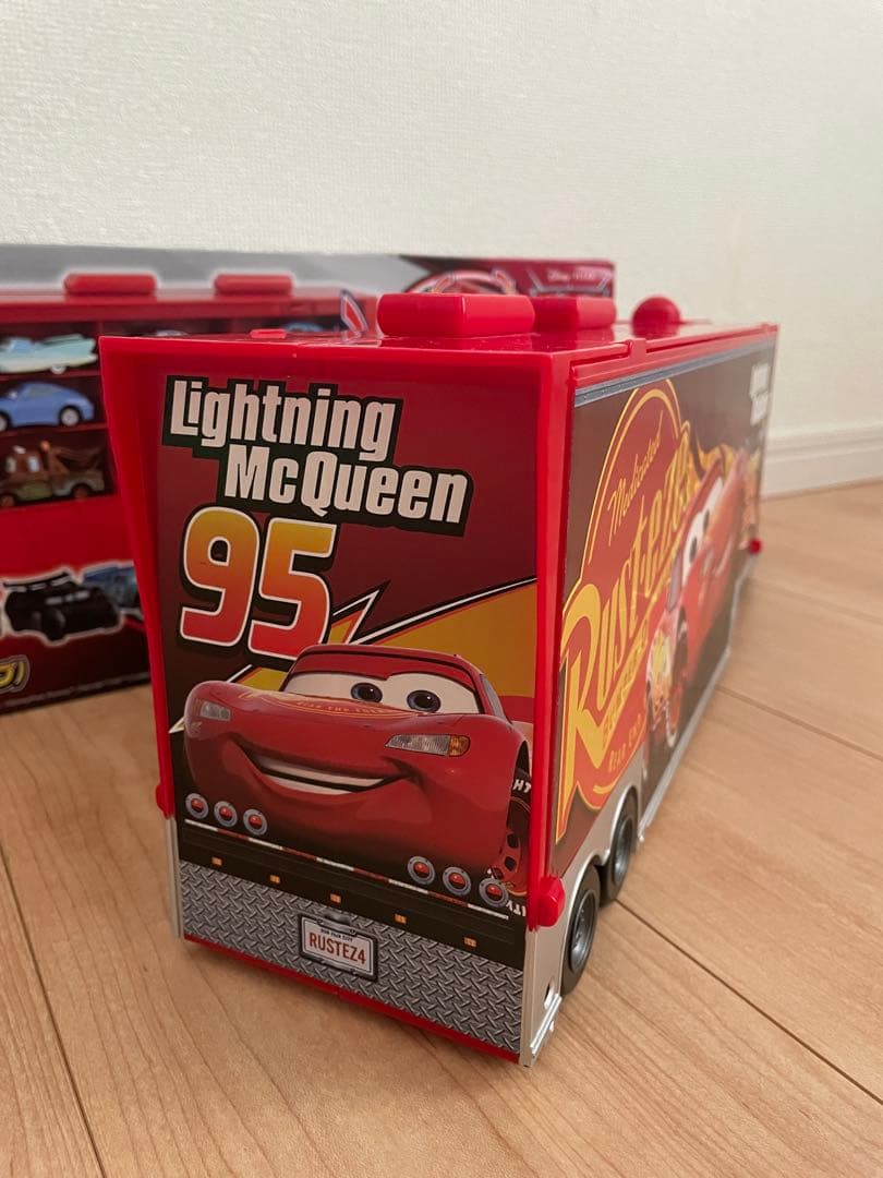 たくさんのせよう！大きなマック トミカ4台付き カーズ トミカ