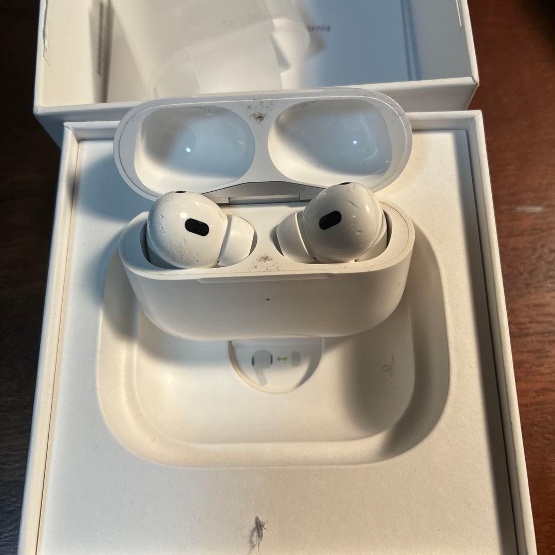 AirPods Pro傷あり