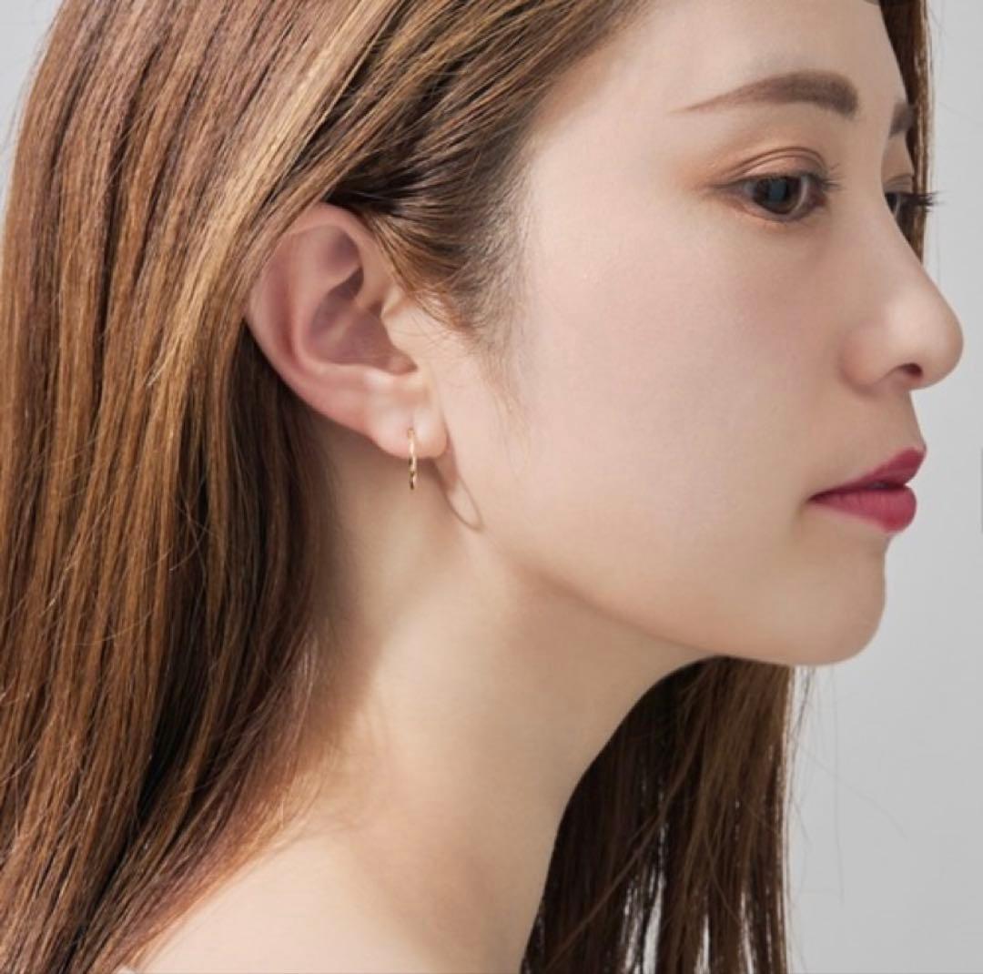 【未使用・箱付】L&Co. K10 フープピアス｜ひねり ゴールド