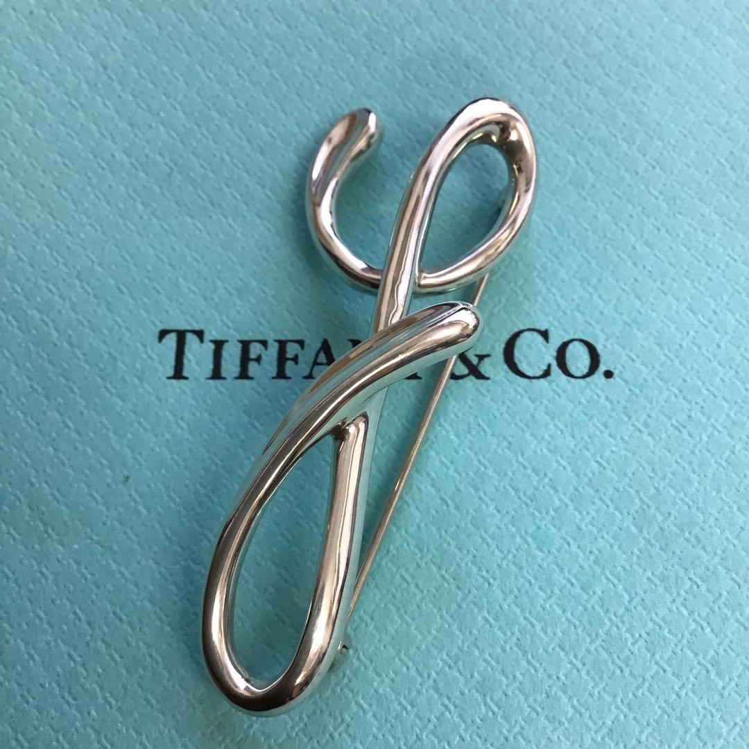 ❣️ティファニーTiffany & Co.❣️シルバーブローチ　イニシャル　Y