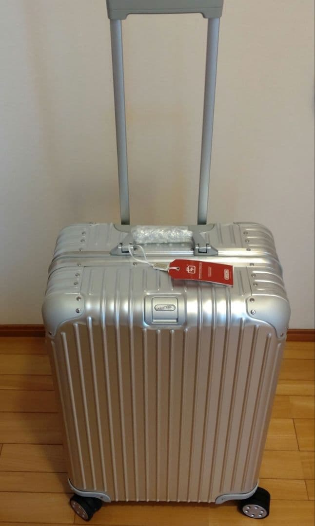 【新品 未使用品】RIMOWA TOPAS E-TAG 63L SILVER