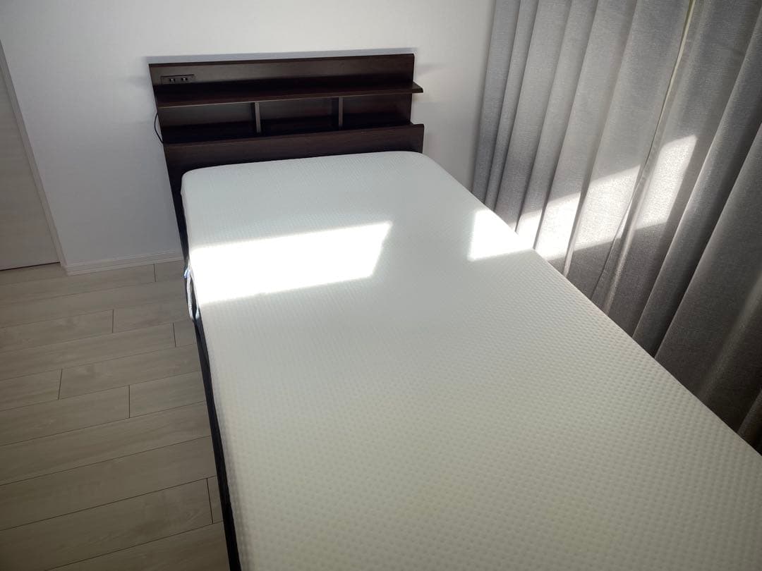 【エママットレス付き】シングルベッド 配送込み