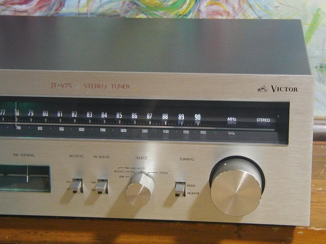 ★ビクター　VICTOR JT-V75 FM/AMチューナー。￥47,800良好