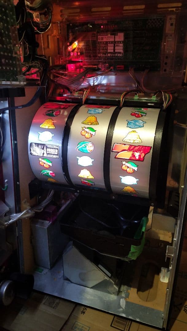 超時空要塞マクロス　パチスロ実機　5号機