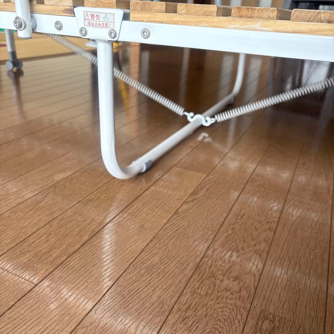 折りたたみベッド キャスター付き　ニトリ　シングル