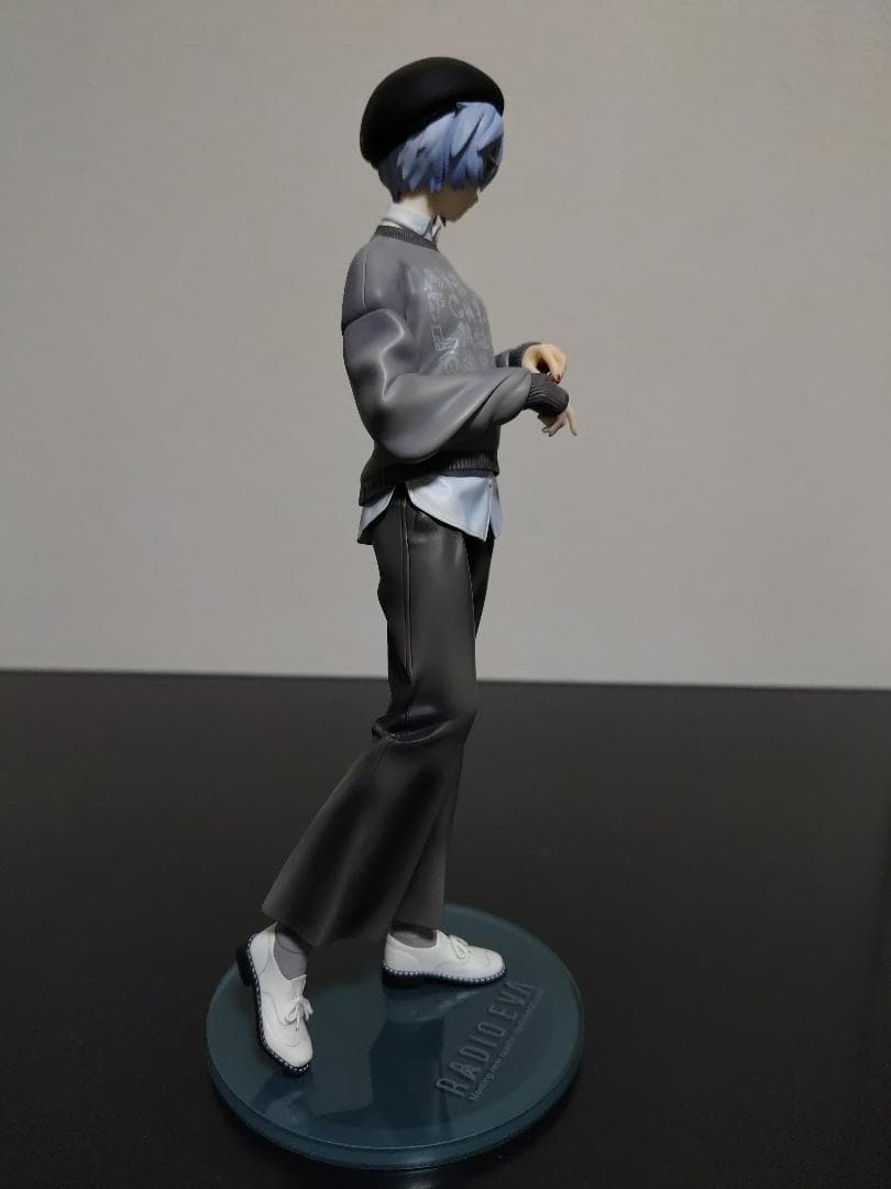 綾波レイ Ver.RADIO EVA 1/7 完成品フィギュア