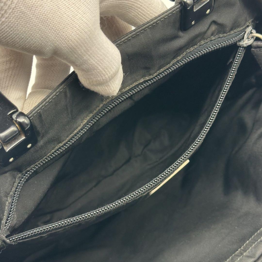 プラダ ナイロン ハンドバッグ ブラック ヴィンテージ アーカイブ