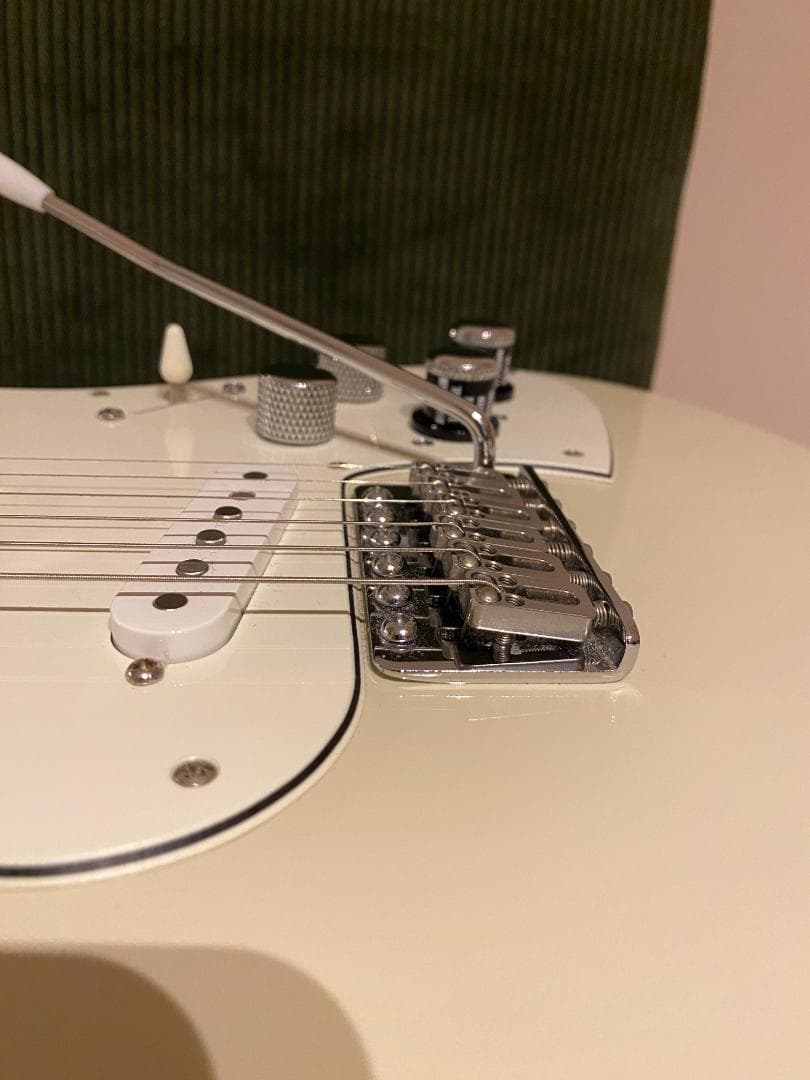 Line6 / Variax Standard White / モデリングギター