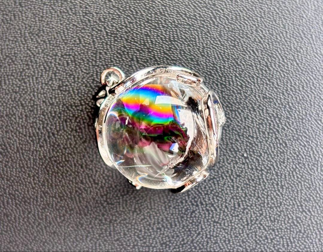 椿　永遠の愛を願う水晶の究極形態　虹のマスターウラルレムリアンスフィアPT