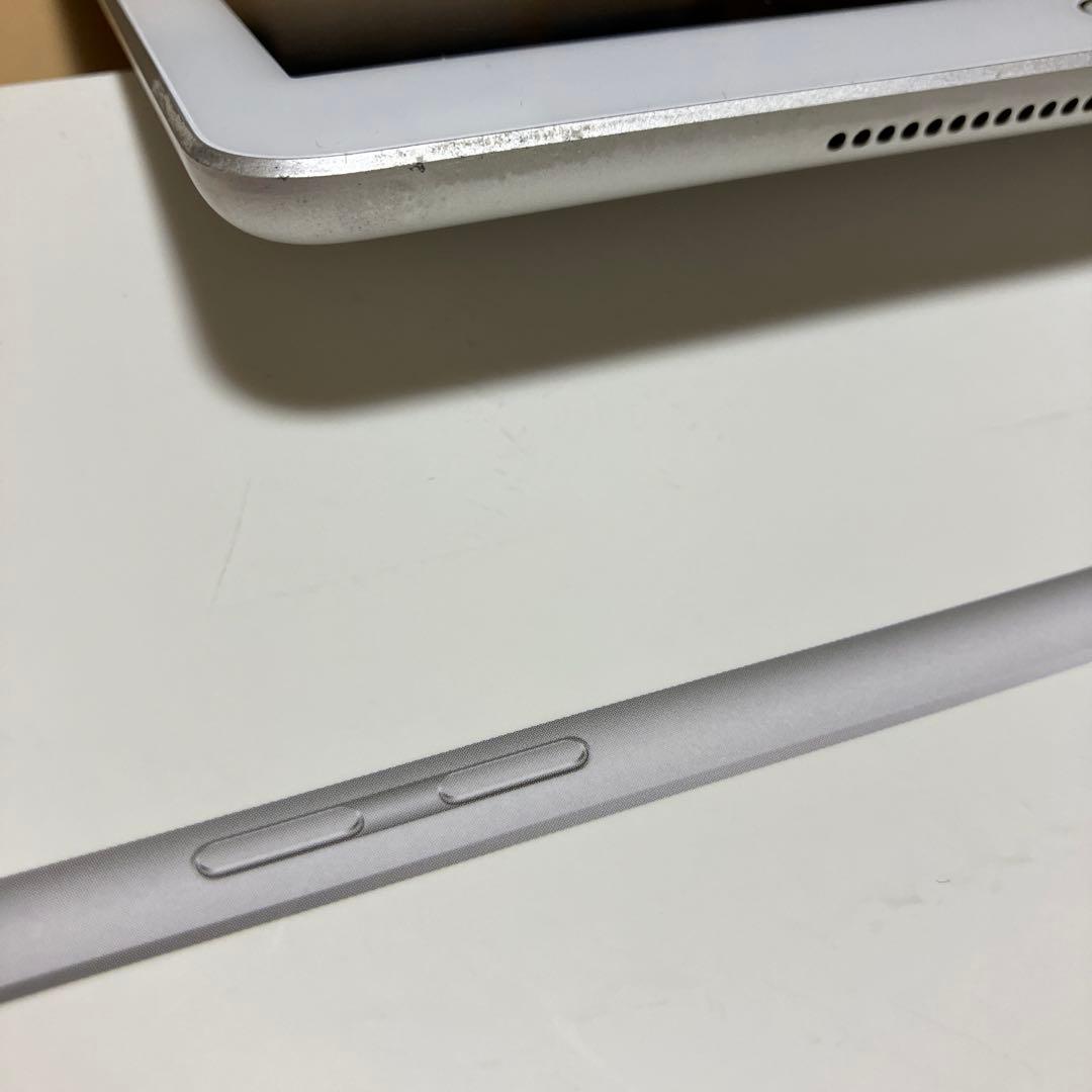iPad 第6世代 Wi-Fiモデル 32GB ※箱無しなら500円値引