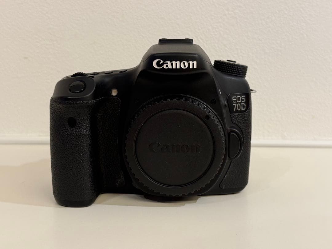 デジタルカメラ Canon EOS 70D + EF-S 18-135mm