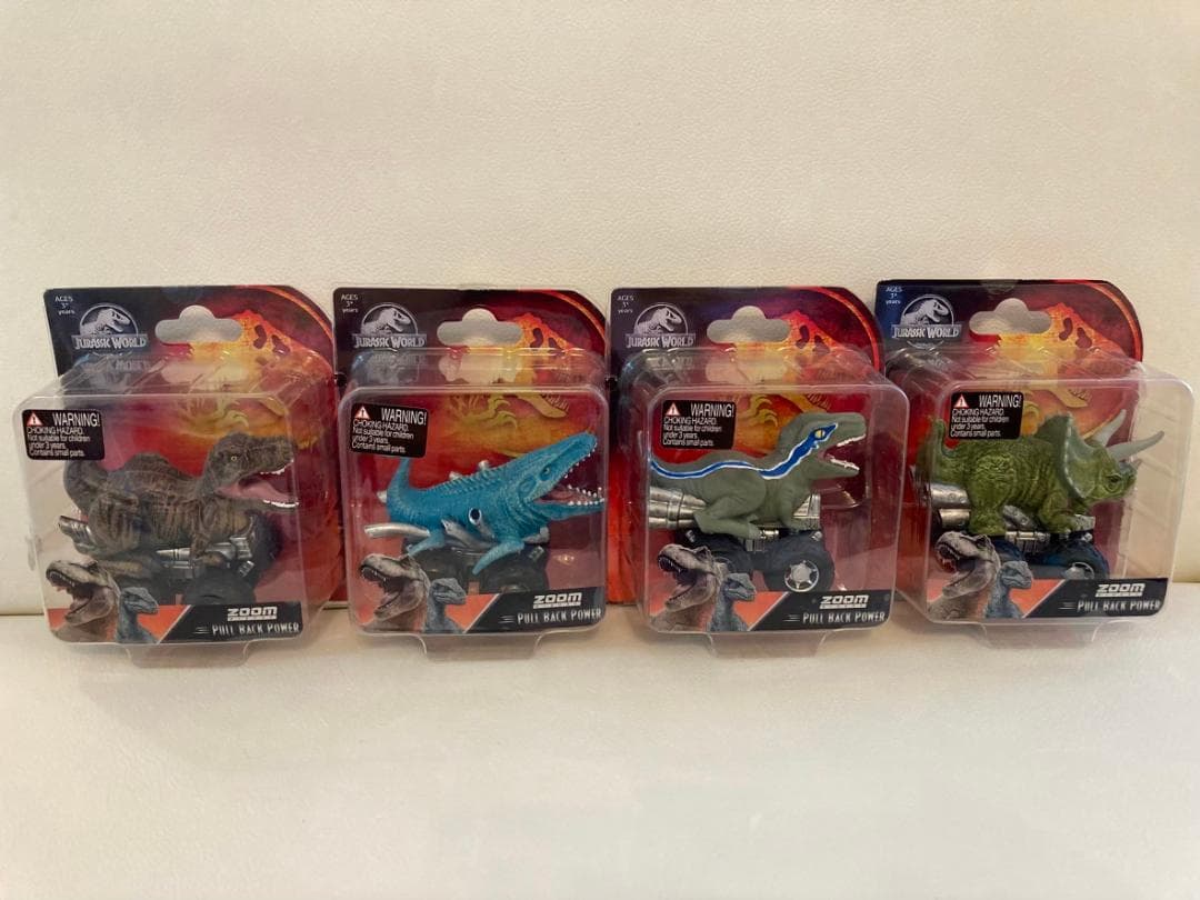 【人気】ジュラシックワールド　プルバッグミニカー 4台セット！