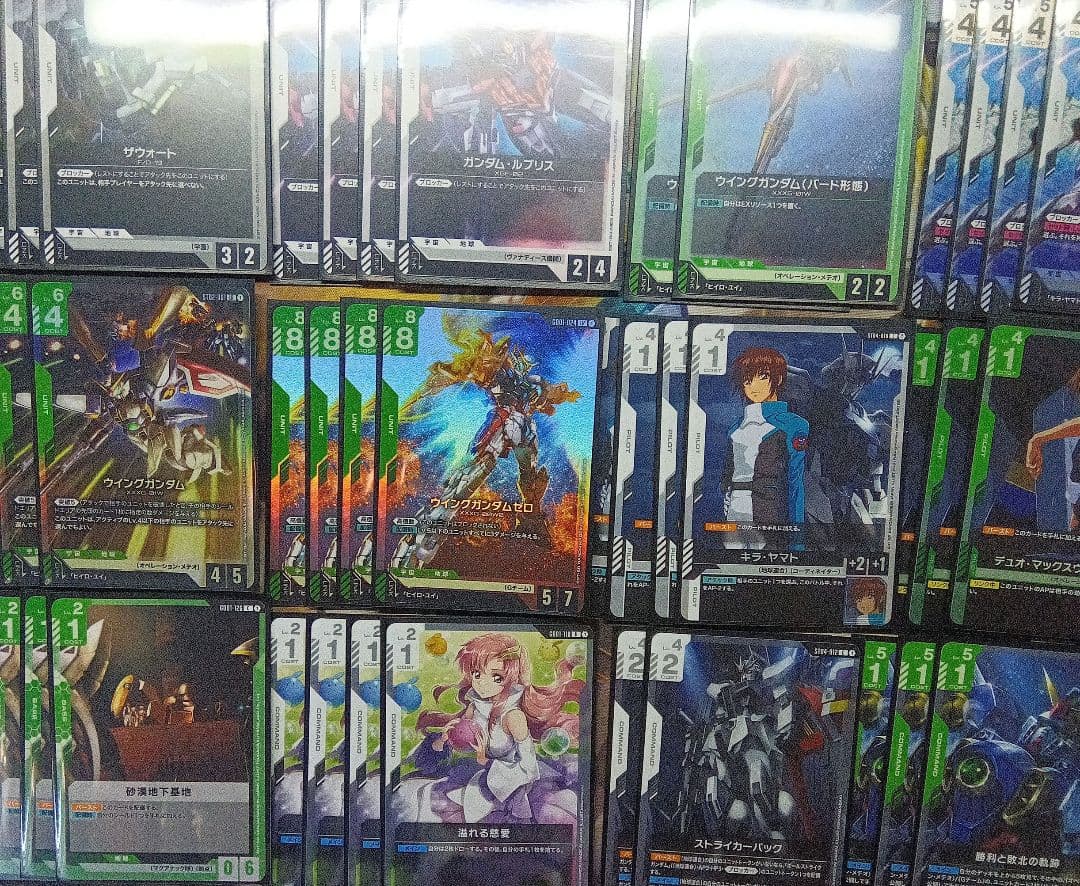 ガンダムカードゲーム　緑白デッキ　W　SEED　スリーブ付き