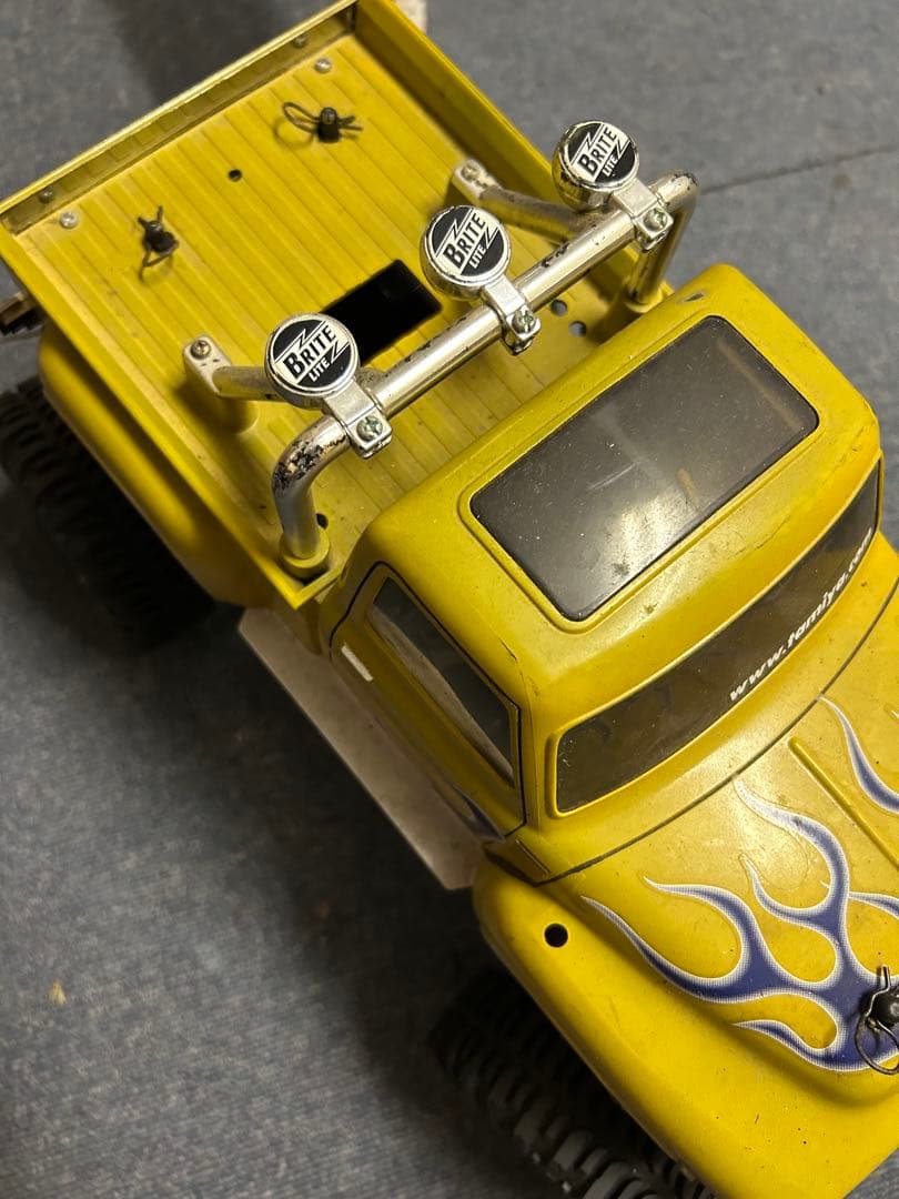 ピ*ス様 RCトラック イエロー フレイムデザイン