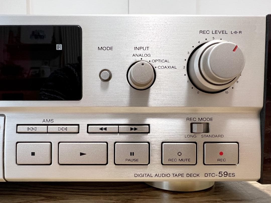 ★SONY DTC-59ES★DATデッキ ジャンク品★取扱説明書付