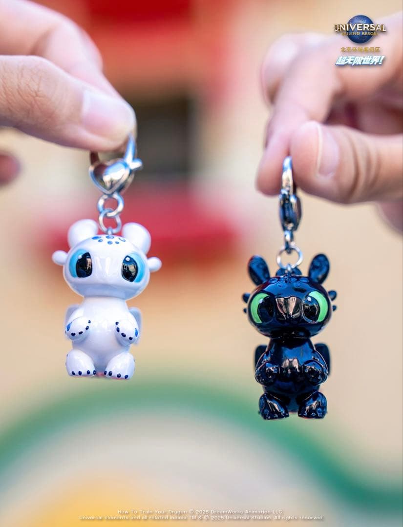 新商品　北京ユニバ限定　ヒックとドラゴン　トゥースレス　ライトフューリー