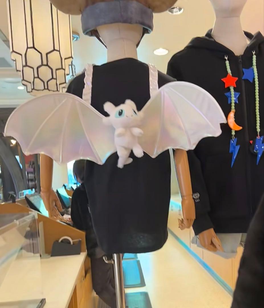 新商品　北京ユニバ限定　ヒックとドラゴン　トゥースレス　ライトフューリー