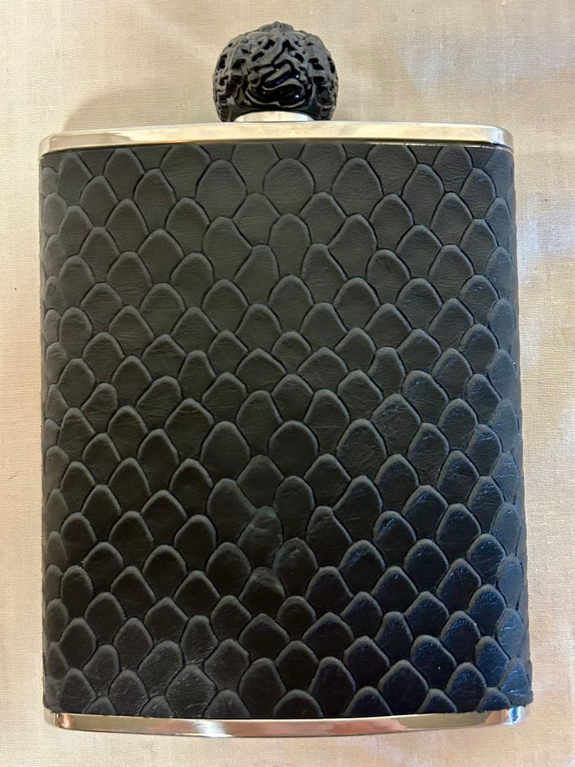 デレオンテキーラ　レオナ　ヒップフラスコ付き