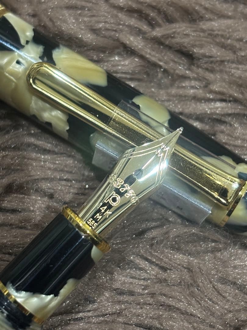 プラチナ万年筆3776 期間限定値下げ！　セルロイド　イシガキ