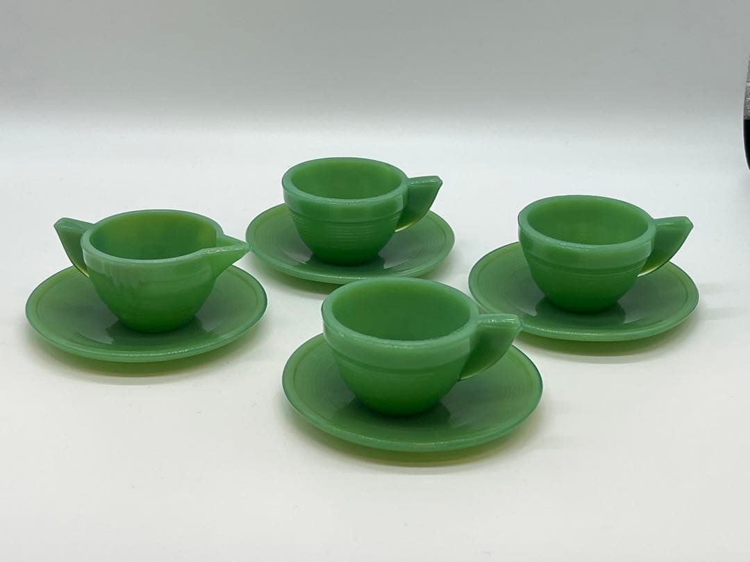 アクロ•アガットAkro Agate カップ＆ソーサー ミニチュア