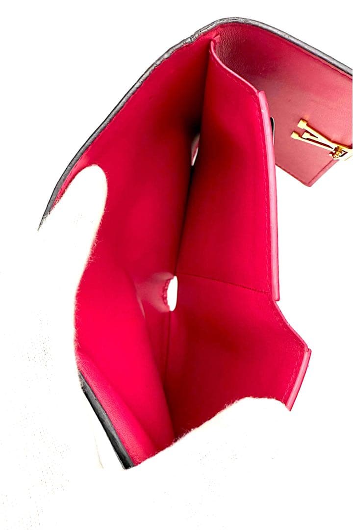 ルイヴィトンモノグラム トリヨン カプシーヌ ポルトフォイユ コンパクト 財布