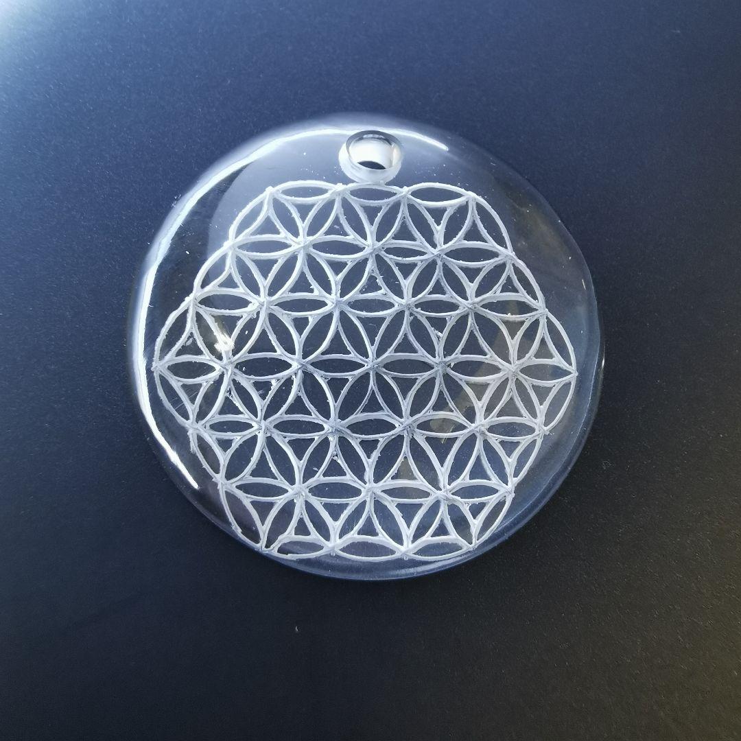 花曼荼羅フラワーオブライフ（生命の花）ヒマラヤ水晶ガネーシュヒマール