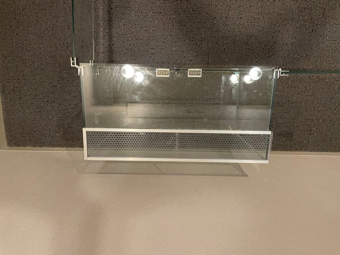 オールガラス60cm飼育水槽　オールグラステラリウム　マット付き