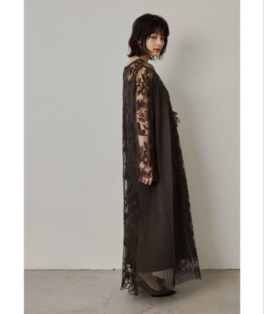 専用 niana エスニックサイドプリーツドレス オケージョンドレス L